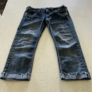 Reign size 5 junior cuffed Jeans